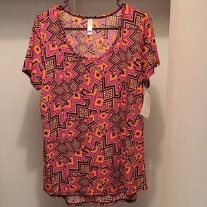LulaRoe NWT Classic T-Medium